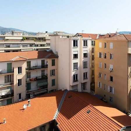 L41 Suite Paladium 8Pax 4Rooms Balcony Wifi Ac Niza Exterior foto