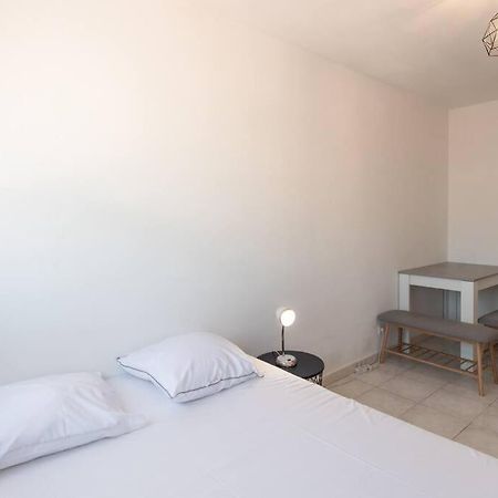 L41 Suite Paladium 8Pax 4Rooms Balcony Wifi Ac Niza Exterior foto