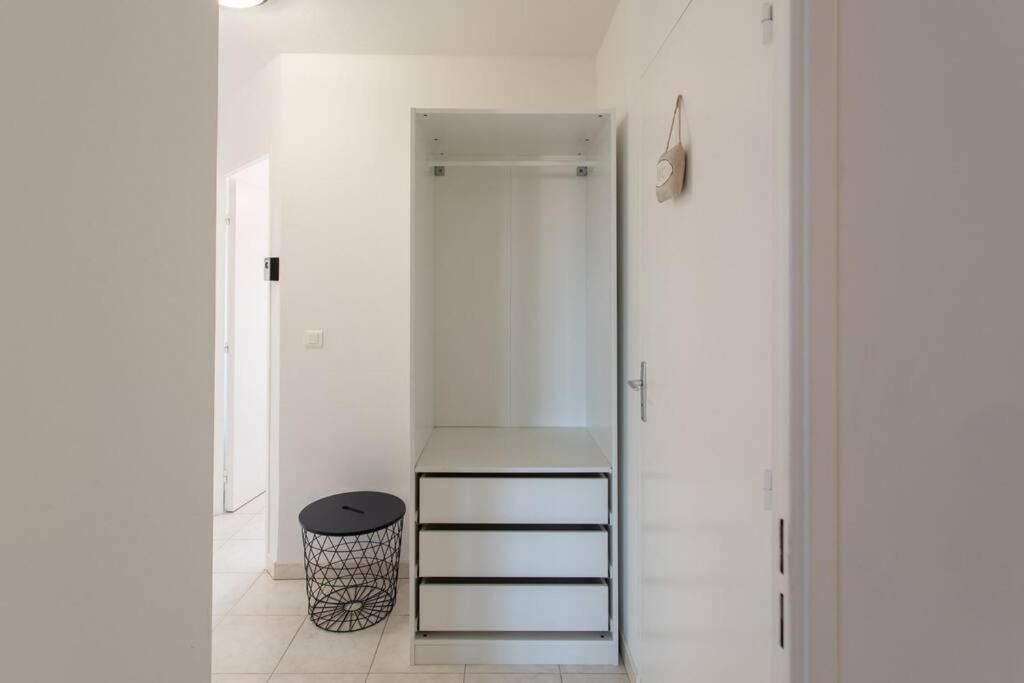 L41 Suite Paladium 8Pax 4Rooms Balcony Wifi Ac Niza Exterior foto