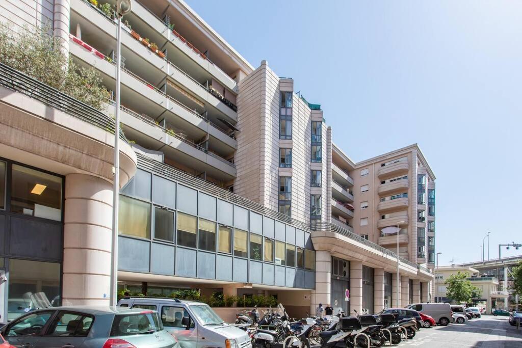 L41 Suite Paladium 8Pax 4Rooms Balcony Wifi Ac Niza Exterior foto
