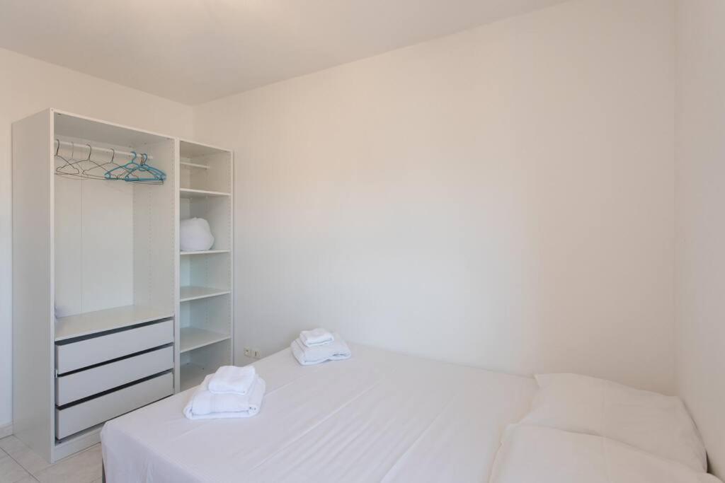 L41 Suite Paladium 8Pax 4Rooms Balcony Wifi Ac Niza Exterior foto