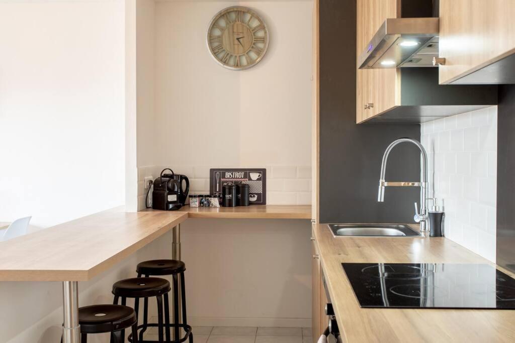 L41 Suite Paladium 8Pax 4Rooms Balcony Wifi Ac Niza Exterior foto