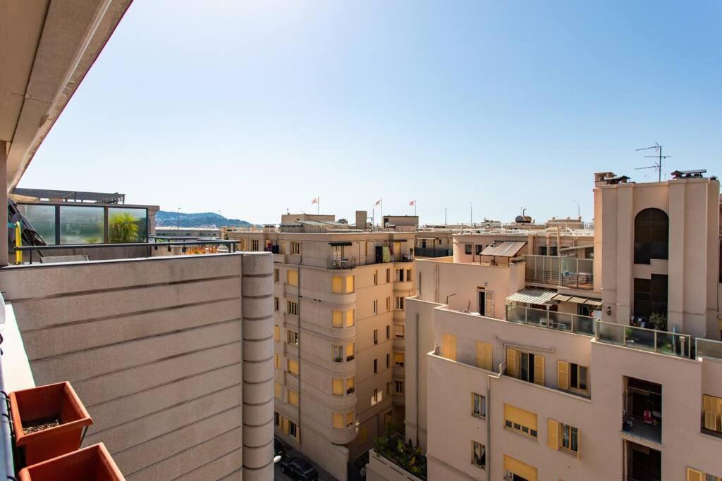 L41 Suite Paladium 8Pax 4Rooms Balcony Wifi Ac Niza Exterior foto
