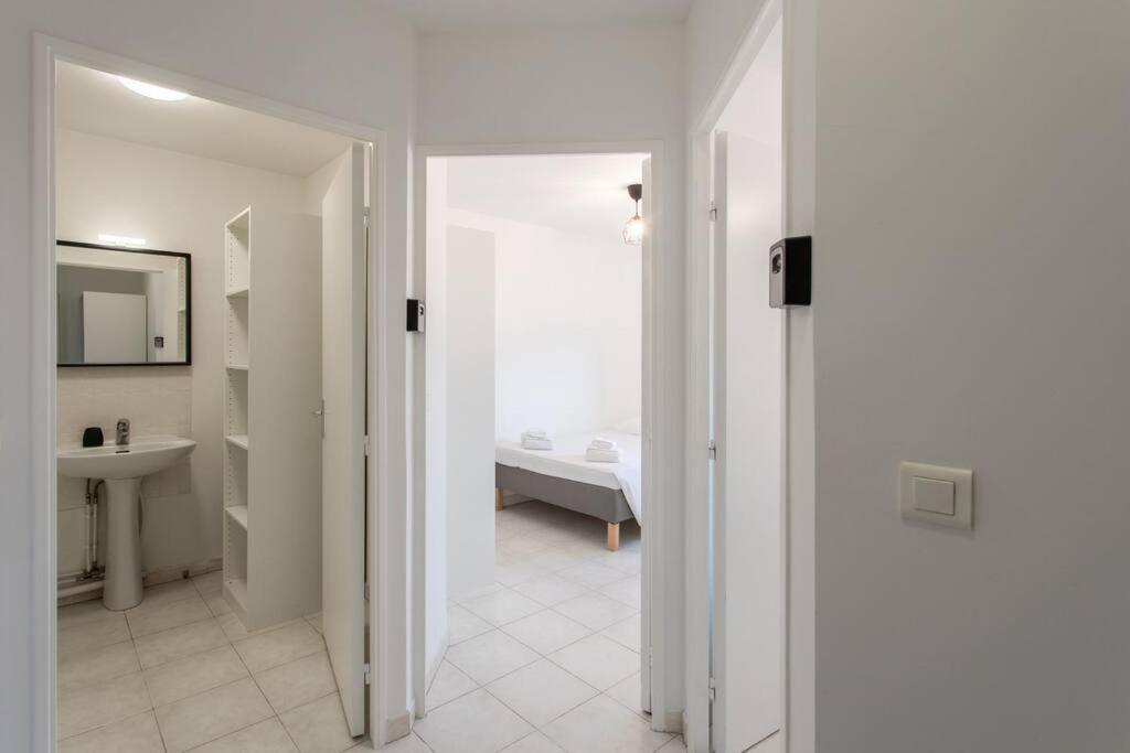 L41 Suite Paladium 8Pax 4Rooms Balcony Wifi Ac Niza Exterior foto